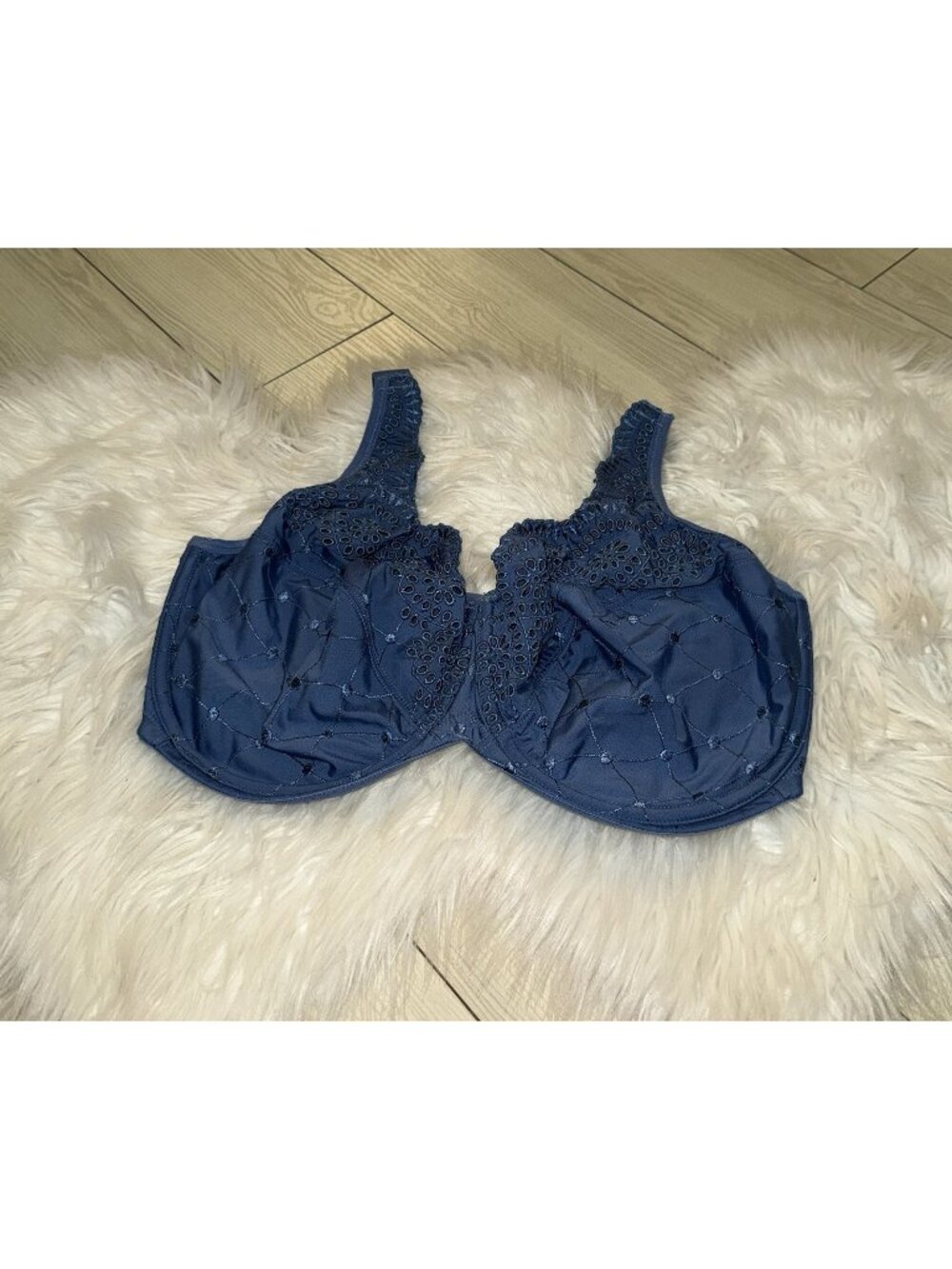 Modern Movement Eyelet Lace Bra Embroidered Unlined Underwire Womens 38H Blue